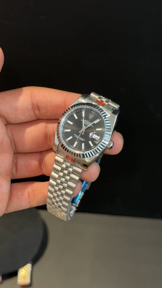 DateJust | 36mm | Silver Chain | Black Dial